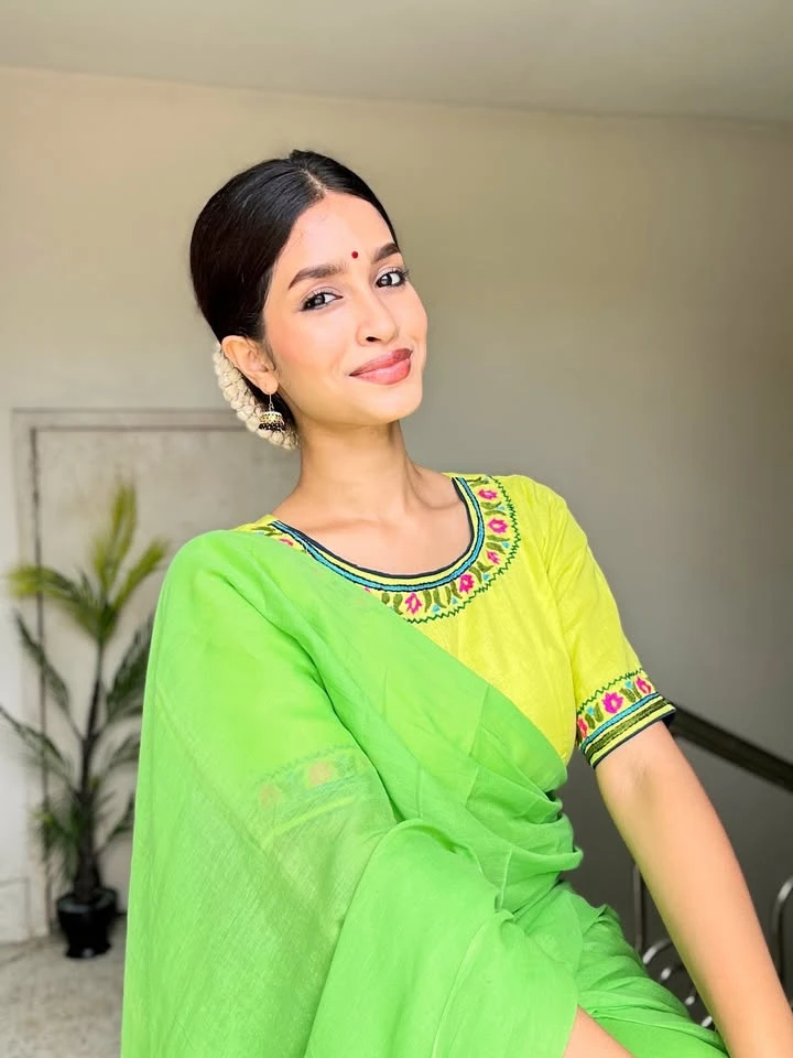 Lemon cotton blouse