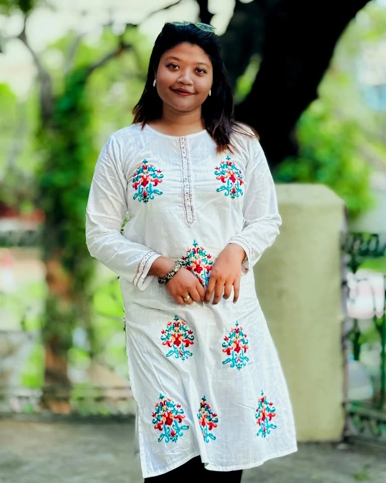 White, Hand-Stitched cotton Kurti